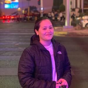 Meet your Posher, Denyce